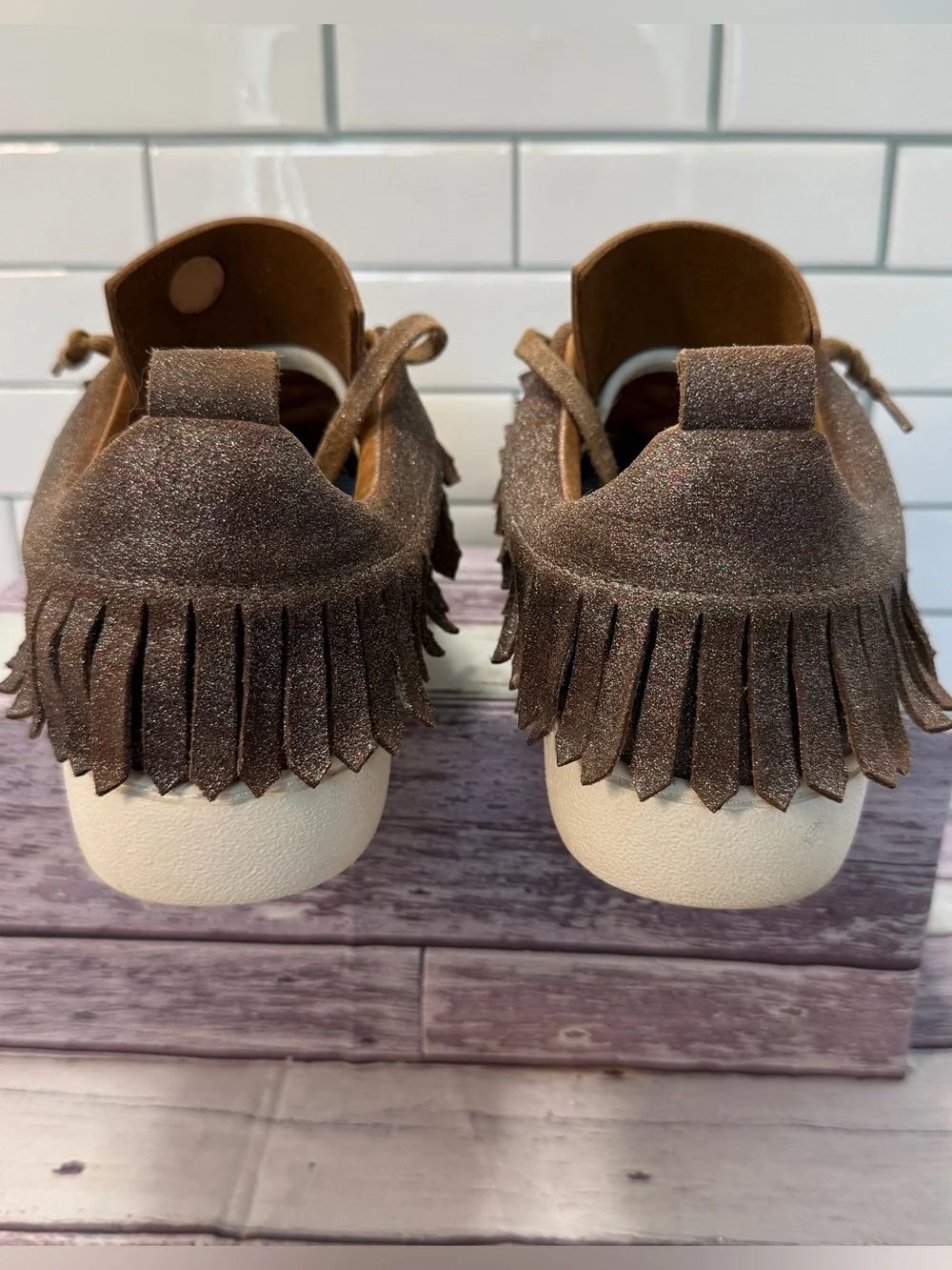 Esseutesse Fringe Lamb Sneakers Glitter Lace Up Shoes  Size 36/6